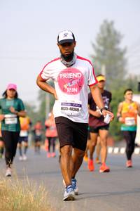 BIB: 40369
                            <button type="button" onclick="openModal(8840105)" class="btn btn-primary btn-sm float-right btn-popup" data-toggle="modal" data-target=".modal-high-quality">
                        <i class="fas fa-shopping-cart"></i> Add to Cart
                    </button>
                                            <button type="button" onclick="isThisMe(8840105, true)" class="btn btn-success btn-sm float-right btn-popup btn-isme hidden" data-toggle="tooltip" data-placement="bottom" title="นี่คือรูปของคุณใช่ไหม คลิกที่นี่เพื่อเอาเข้าอัลบั้ม">
                        <i class="fas fa-plus"></i> Add to album
                    </button>
                    <button type="button" onclick="isThisMe(8840105, false)" class="btn btn-warning btn-sm float-right btn-popup btn-isnotme hidden">
                        <i class="fas fa-ban"></i> Remove from album
                    </button>